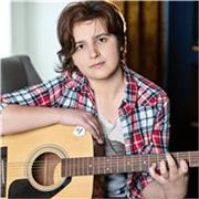  Boost your English confidently with personalised, one-to-one lessons that make learning practical, fun, and effective! 