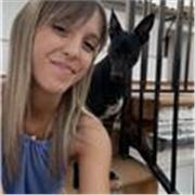 Graduada en Bachillerato. Imparte clases de lengua para alumnos de primaria un y de la ESO