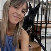 Graduada en Bachillerato. Imparte clases de lengua para alumnos de primaria un y de la ESO