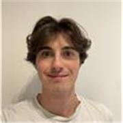 Étudiant de 20 ans en école de commerce suite à une classe préparatoire, je serai là pour vous apprendre le français !!