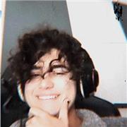 Preparo clases de antes en función de lo que cada alumno deba aprender. Con mi edad puedo conectar mejor con los niños ya que no les saco muchos años por asi decirlo. Por lo que podria dar clases a estudiantes de bachillerato para abajo