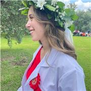 Laureanda in biomedicina offre aiuto compiti e ripetizioni in materie scientifiche e lingue