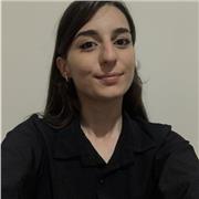 Laureata in Lettere classiche offre ripetizioni online in latino, greco e italiano.