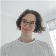 An English Literature graduate from Reading teaching English