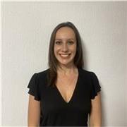 Profesora de inglés nativa con tres años de experiencia ofrece clases particulares de conversación y gramática a niños en Córdoba o en línea