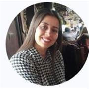 Profesora titulada en Ingeniera de Sistemas con mas de 5 años de experiencia en desarrollo web. 