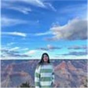 Profesora educación diferencial entrego apoyo en las asignaturas de matemática, inglés, lenguaje e historia