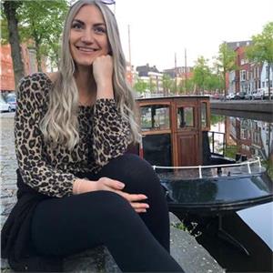 Lara Deutsch als Fremdsprachelehrer in Oldenburg