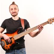 Lezioni personalizzate di basso elettrico(in presenza e online)