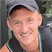 A certified TEFL teacher offering personalised private English lessons designed to match your level, goals, and learning style!