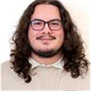 Profesor con experiencia previa en enseñanzas de Matemáticas, Física y Química de la ESO en clases presenciales u online