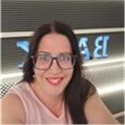 Soy profesora de francés con más de diez años de experiencia.