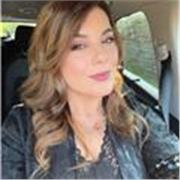 Paziente ed appassionata di italiano, sarà un piacere imparare insieme!