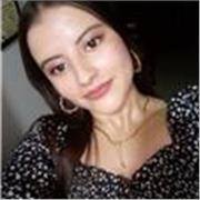 Profesora de ingles imparte clases a niños de 2-11
