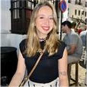 Profesora titulada en pedagogía terapéutica (PT) desde los 5 años 