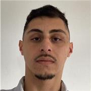 I’d describe myself as a guide that helps people understand and solve problems. My lessons are aimed to anyone who wants to improv