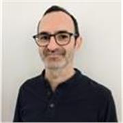 Soutien scolaire et aide aux devoirs par un pédagogue patient et à l’écoute.