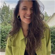 Neolaureata con pregressa esperienza offre lezioni private online per aiuto compiti.