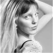 Profesora de inglés hasta los 13 años de edad