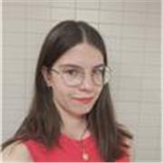 Estudiante de Clásicas con experiencia docente da clases particulares