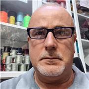 I like to share my experiences and teach people.
Adults,university students exct