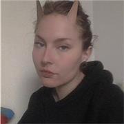 Ancienne étudiante en langues étrangères appliquées spécialité anglais, du niveau primaire à lycée