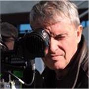  Professionista con molti anni di esperienza insegna a Roma illuminotecnica e tecnica della ripresa cinetelevisiva multicamere. corso previsto 3/5 lezioni