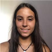 Estudiante de veterinaria con ganas de enseñar a niños de primaria