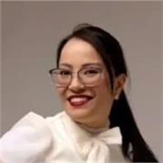 Professora Universitária e Dentista: Reforço Escolar Estratégico e Idiomas com Metodologia Acadêmica Superior e Foco em Resultados