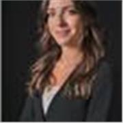 Laureata con lode e avvocato in primari studi internazionali offre lezioni personalizzabili di diritto