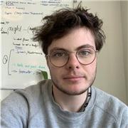 Étudiant de master à Sciences Po Grenoble donne des cours de soutien scolaire