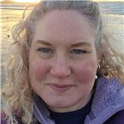 I am a chatty, happy and patient person who is ready to help, guide and listen. Go at a pace that is right for you.
