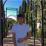 Graduado en Administración de empresas y marketing ofrece clases de todo tipo para niñ@s de todas las edades