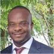 Native English tutor with international teaching experience across Europe