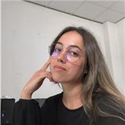 Soy ingeniera química con un máster en energías renovables. Profesora de química, física y matemáticas.