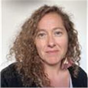 Soy profesora alegre, cercana y creativa.Brindo apoyo en educación primaria.