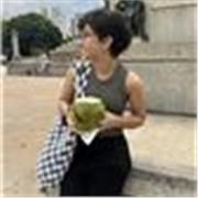 Ofereço aulas particulares personalizadas de Português, gramática e redação para todos os níveis, incluindo pré-vestibular