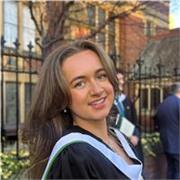 Registered Associate Nutritionist.
Nutrition and Health Coach and Tutor. 
MSc Nutrition and BA Geography and Geoscience.