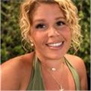 Profesora de Educación Primaria con años de experiencia en apoyo escolar