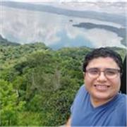 Profesor de Idioma Español y también de Inglés.