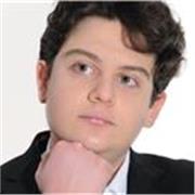 Collaboratore giornalistico e scrittore impartisce lezioni di ITALIANO a ragazzi delle medie e superiori