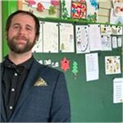 Native US English teacher. Tefl Certified. Over 11 years of experience.