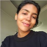 Professora de Português e Literatura Brasileira para todas as idades e públicos