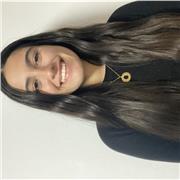 Persona simpática, alegre con ganas de ayudar a la gente.