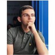 Studente di 19 anni neo diplomato al Liceo Scientifico impartisce ripetizioni di matematica
