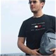 Vuoi imparare a suonare  il piano in maniera  funzionale e creativa ? Scrivi pure per saperne dippiù .