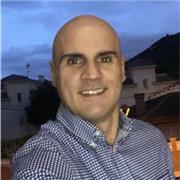 Profesor cercano, que explica oboe do ejemplos casos prácticos donde aplicarlos, utilidades,….
Explicó de forma clara y sencilla,