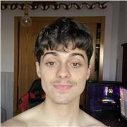 Estudiante de 3o de Ingeniería del Software, con 13,5 en EBAU y matrícula de honor en bachillerato, te ayuda a superar tus metas.