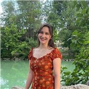 Laureata in Lettere Moderne offre ripetizioni in materie umanistiche: Letteratura e grammatica italiana, Letteratura e grammatica latina