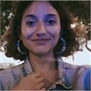 Profesora dinámica y divertida para enseñar español a extranjeros